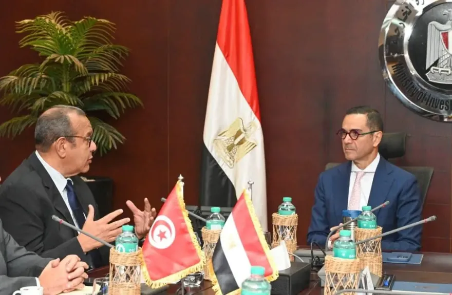 وزير الاستثمار يبحث مع رئيس الاتحاد التونسي للصناعة والتجارة سبل تعزيز التعاون التجاري ودعم الاستثمارات