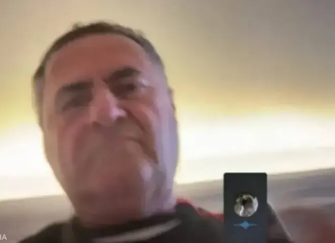 أختراق هاتف وزير الدفاع الإسرائيلي ومكالمة فيديو تكشف وجه ”يسرائيل كاتس”
