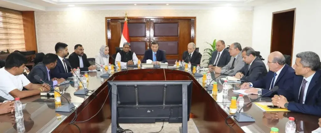 وزير الزراعة يبحث مع وفد هندي رفيع المستوى تعزيز التعاون الزراعي والفرص الاستثمارية المشتركة