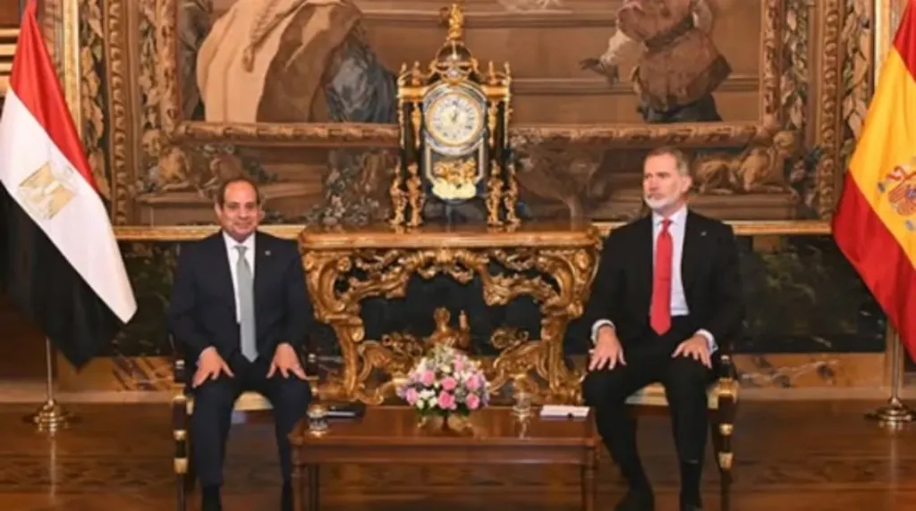 الرئيس السيسي يستقبل ملك إسبانيا في أول زيارة له