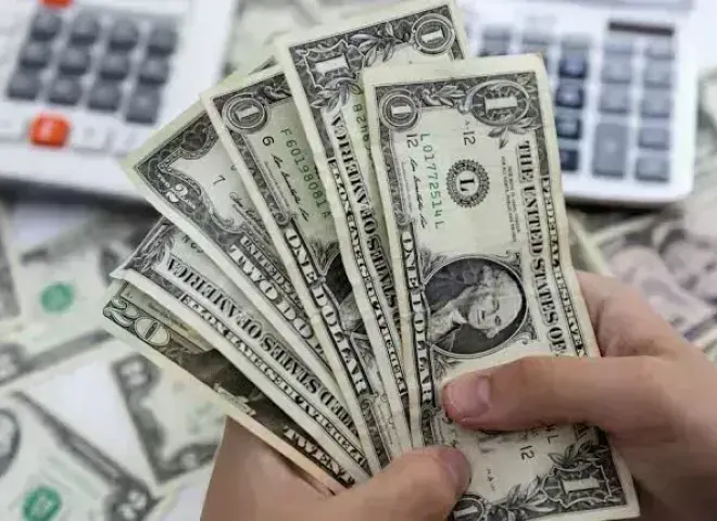 ارتفاع جديد في سعر الدولار اليوم مقابل الجنيه المصري بمنتصف التعاملات.. تحديث لحظي