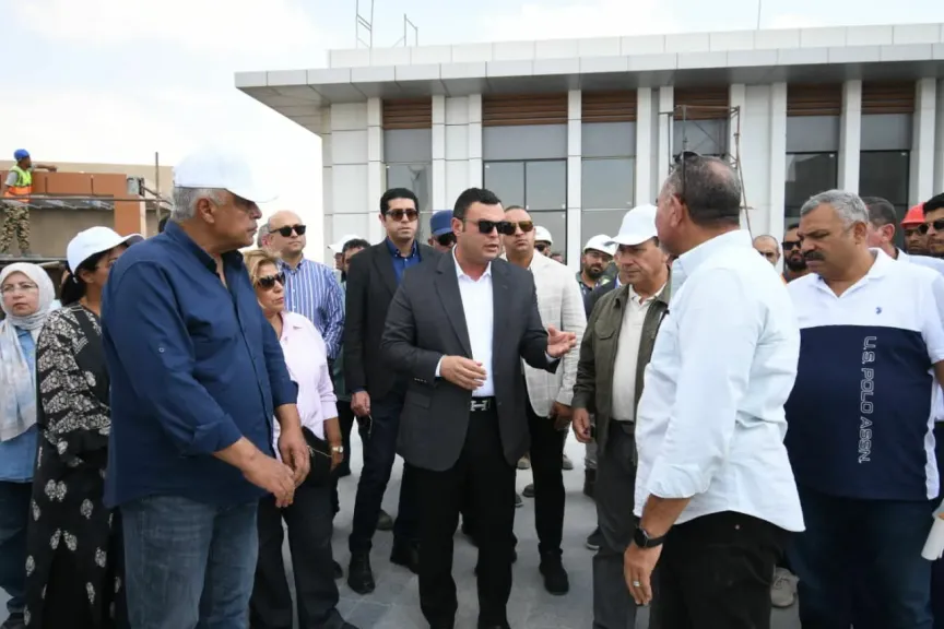 وزير الإسكان: ضغط العمل للانتهاء من مشروع حدائق تلال الفسطاط في المواعيد المقررة