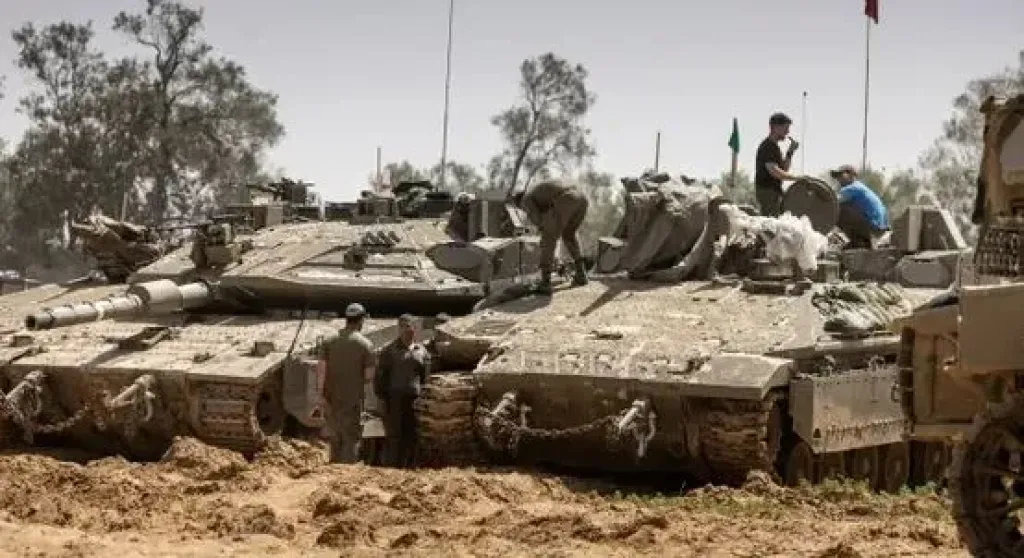 صحيفة يسرائيل اليوم: إسرائيل أرسلت رسالة للسعودية بتأجيل خطوات التطبيع لحين هزيمة حماس في غزة