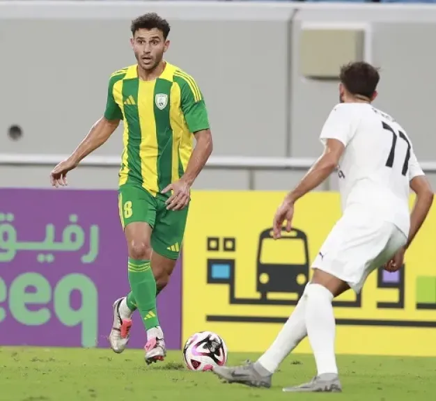 حمدي فتحي يشارك في تعادل الوكرة مع السد في الدوري القطري