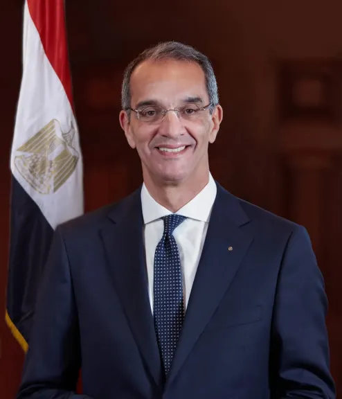 وزير الاتصالات يغادر إلى الولايات المتحدة الأمريكية لبحث سبل توسيع آفاق التعاون