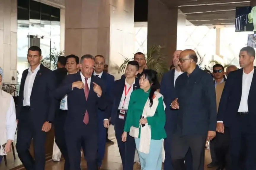 المتحف المصري الكبير ومنطقة أهرامات الجيزة يستقبلان رئيس جمهورية سنغافورة وحرمه