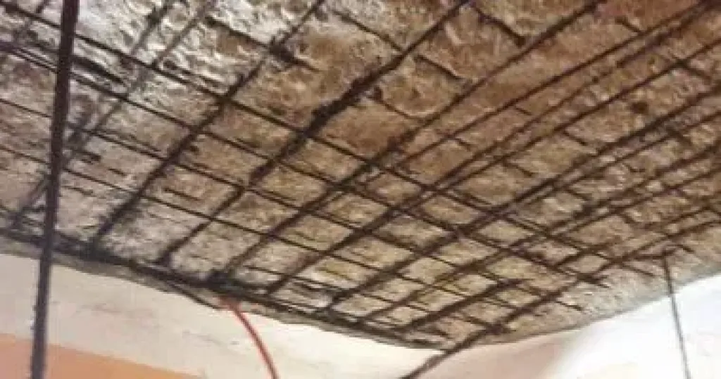 مصرع شخص وإصابة آخر في انهيار سقف منزل بالعياط