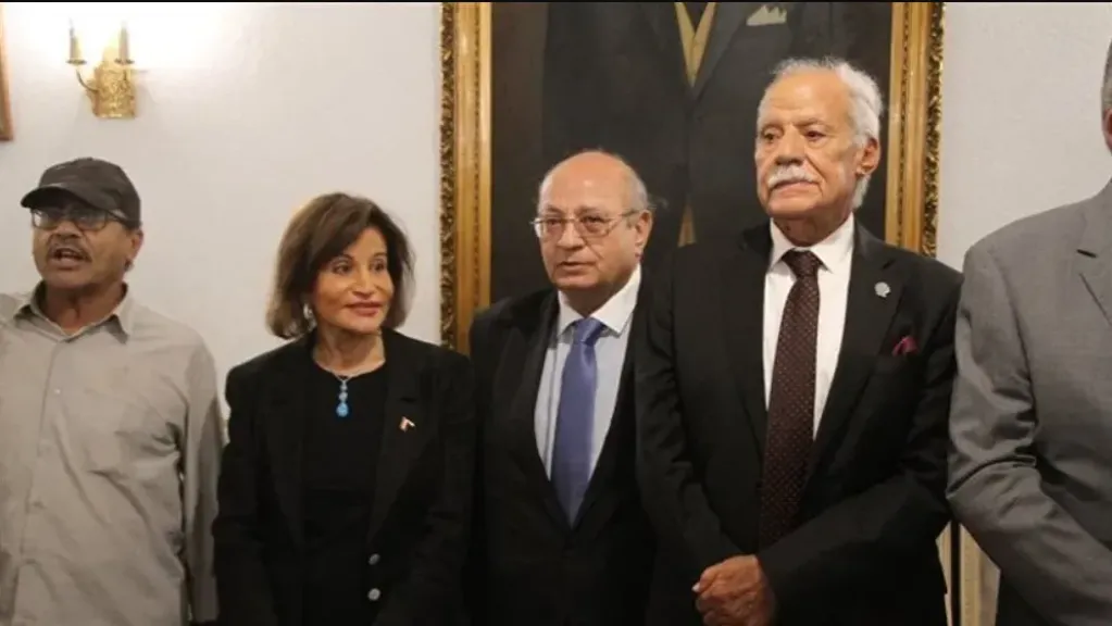 في الذكرى الـ55 لرحيله.. توافد شعبي كبير على ضريح جمال عبد الناصر لإحياء ذكرى الزعيم الخالد