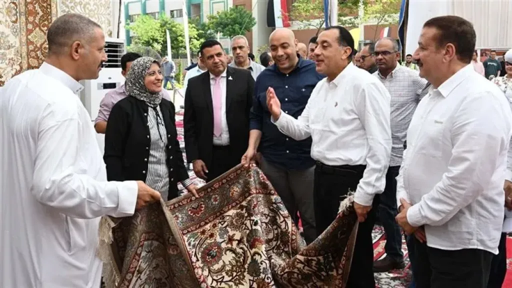 تفاصيل زيارة رئيس الحكومة لقرية ”شما” بالمنوفية