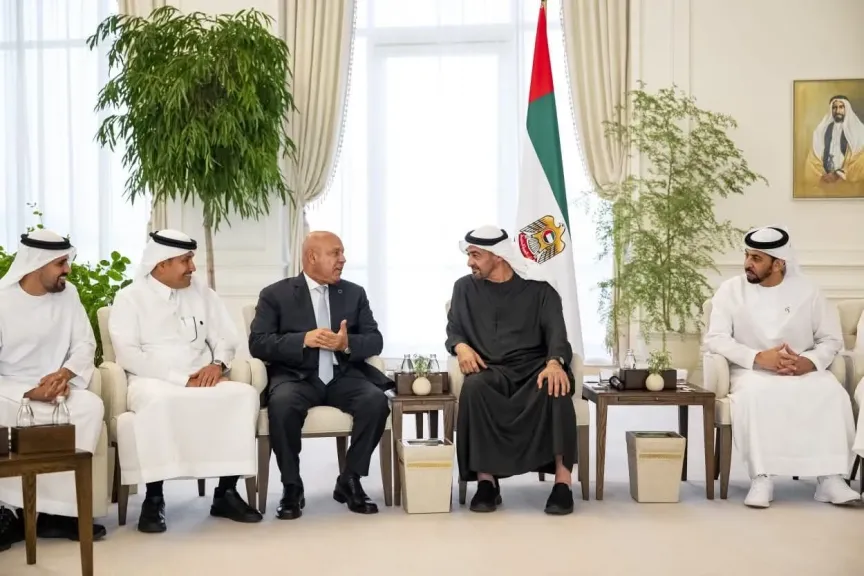 الوزير يؤكد على عمق ومتانة العلاقات الثنائية بين مصر و الإمارات واعتزاز مصر بالتواصل المستمر معها