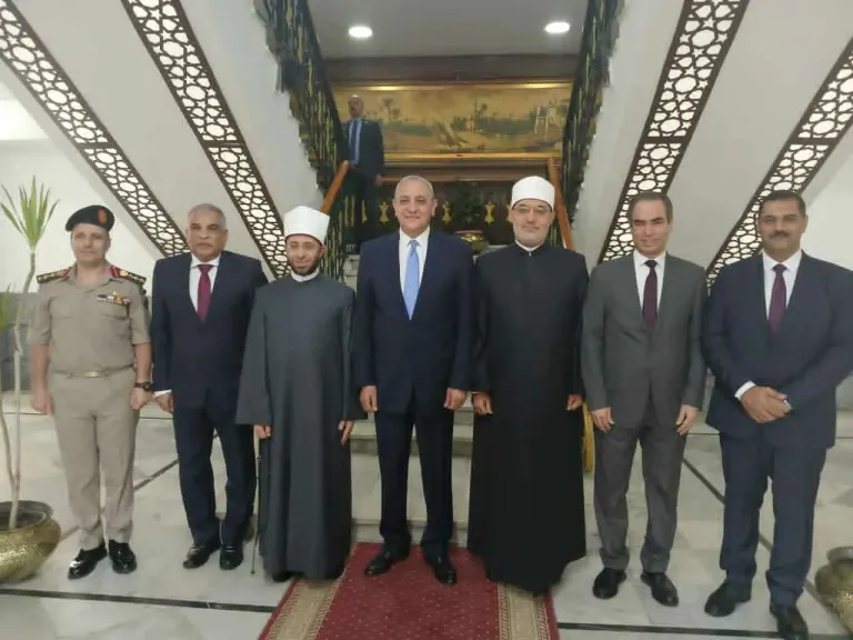 محافظ الغربية يستقبل وزير الأوقاف والمفتي ورئيس الإعلام بالعيد القومي 227