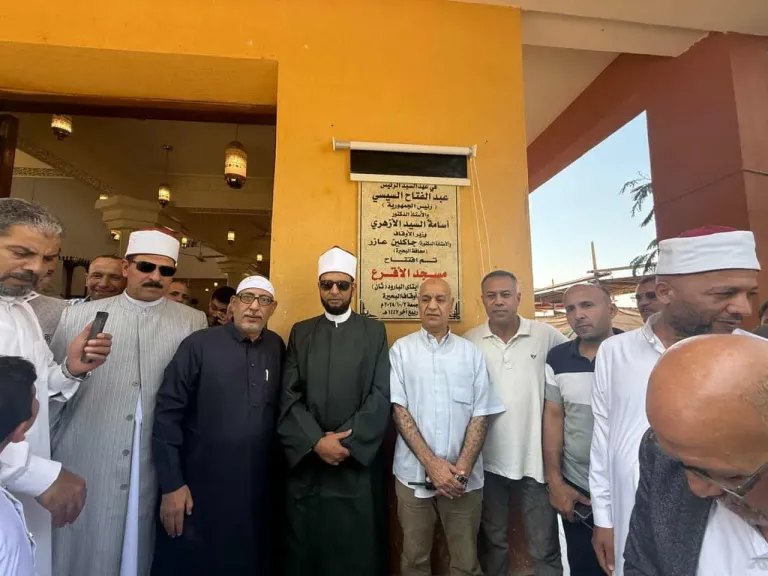 افتتاح مسجدين بتكلفة 11 مليون جنيه في إيتاي البارود والدلنجات