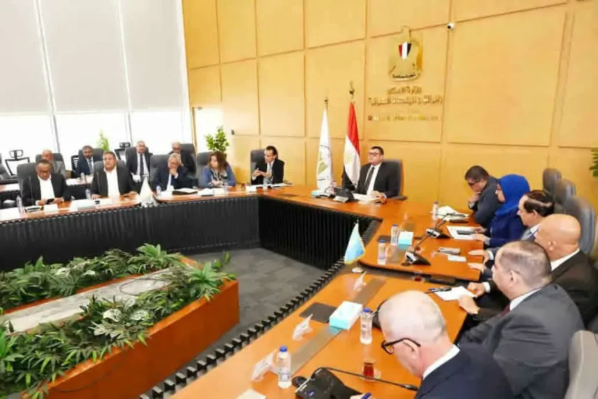 الحكومة تناقش الإجراءات التنفيذية ومحفزات الاستراتيجية الوطنية للبناء الأخضر