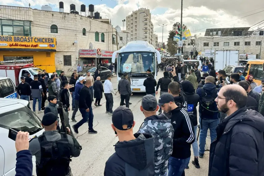 الاحتلال ينشر أسماء 250 معتقلا فلسطينيا من المرتقب الإفراج عنهم بموجب اتفاق غزة