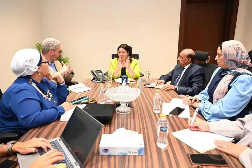 نائبة وزيرة التضامن تلتقى مدير الفرص والتنمية بالوكالة الألمانية