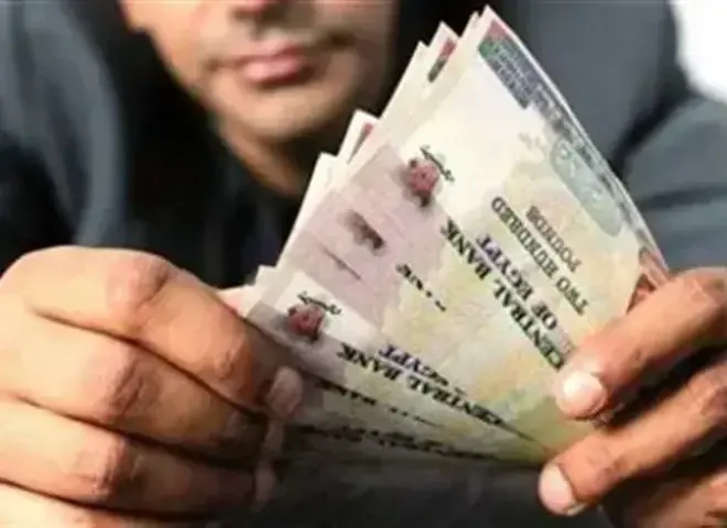 المالية: تبكير صرف مرتبات يناير وفبراير ومارس للعاملين بالدولة بمناسبة أعياد الميلاد والفطر