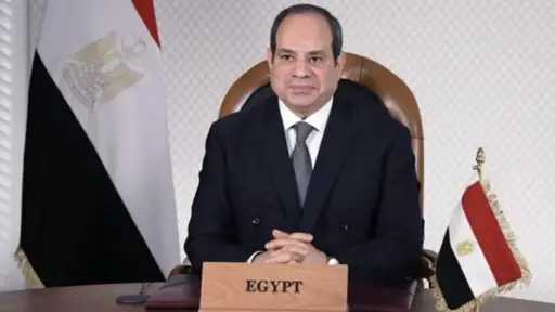 الرئيس السيسي يصل مركز المنارة لحضور الندوة التثقيفية الـ 42 بمناسبة ذكري انتصارات اكتوبر