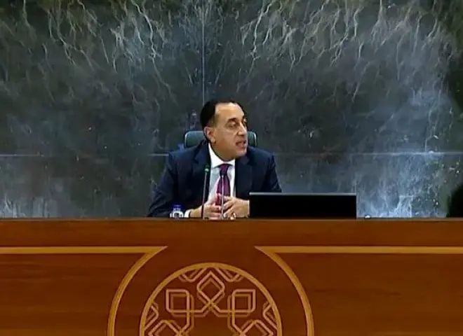 رئيس الحكومة: الدولة كل سنة بتاخذ مبادرة كبيرة في زيادة الأجور ورفع الحد الأدنى