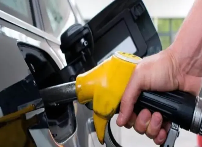 أسعار البنزين والسولار اليوم