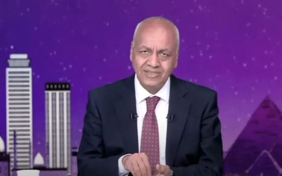 مصطفى بكري: مصر يعاد بناؤها على أسس حديثة.. واللي مش شايف لازم يروح يكشف ويلبس نظارة