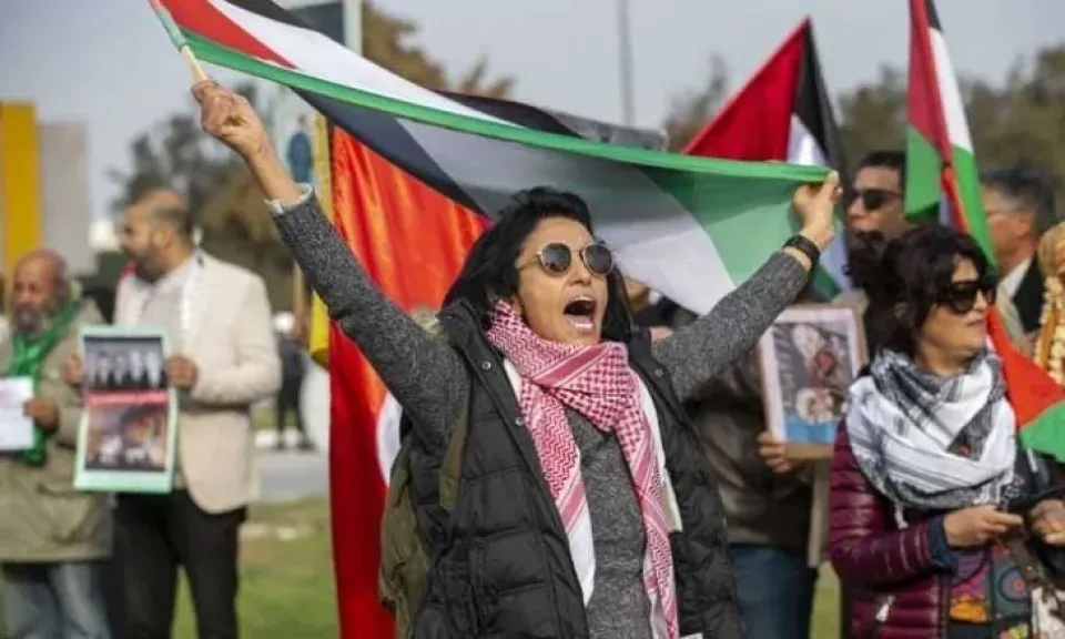 وقفة تضامنية في تونس تطالب بإعمار غزة وفتح معابرها