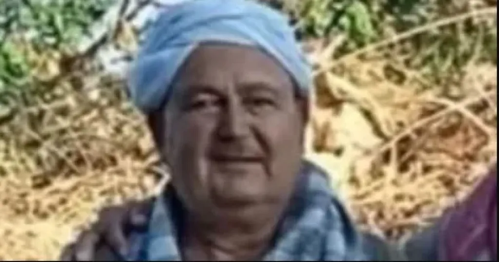 أشعلت النار في المنزل لإخفاء معالم الجريمة .. زوجة تقتل زوجها وتهشم رأسة بحجر لهذا السبب