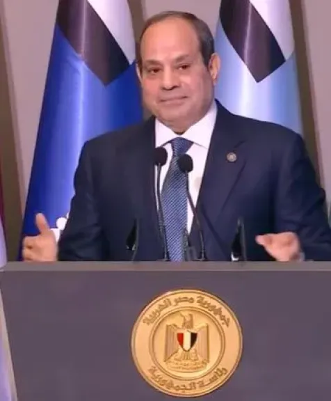 الرئيس السيسي: الكلمة مسئولية كبيرة جدا.. ممكن تشعل ثورة أو تخرب دولة
