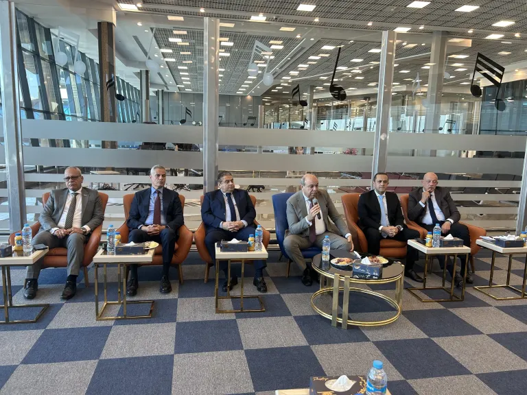 الطيران: نعمل لتقديم تجربة استثنائية لضيوف مصر بافتتاح المتحف المصري الكبير