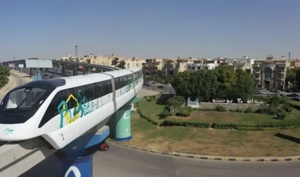 افتتاح مونوريل شرق القاهرة الأحد المقبل.. وتشغيل تجريبي للقطار الكهربائي السريع