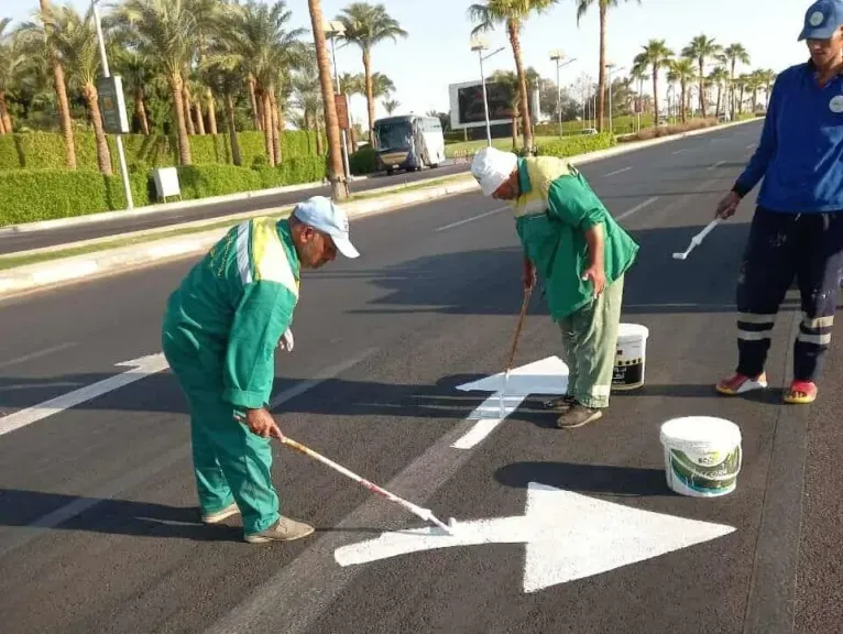 شرم الشيخ تطلق حملة لتطوير الطرق والميادين العامة لتعزيز المظهر الحضاري