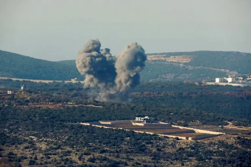 استهداف مذيع علي يد جيش الاحتلال الإسرائيلي جنوب لبنان