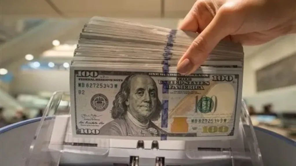 استقرار سعر الدولار أمام الجنيه بمستهل تعاملات اليوم الأحد 26 أكتوبر 2025 استقرار سعر الدولار أمام الجنيه بمستهل تعاملات اليوم الأحد 26 أكتوبر 2025