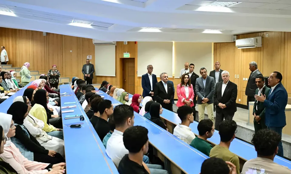 مدبولي: إنشاء الجامعات الأهلية الجديدة يمثل نقلة نوعية في تطوير التعليم الجامعي... مدبولي: إنشاء الجامعات الأهلية الجديدة يمثل نقلة نوعية في تطوير التعليم الجامعي في مصر