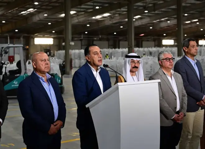 مدبولي: نسارع بتطبيق التأمين الشامل لضمان تقديم أعلى مستوى خدمة وبتكلفة رمزية للمواطن مدبولي: نسارع بتطبيق التأمين الشامل لضمان تقديم أعلى مستوى خدمة وبتكلفة رمزية للمواطن
