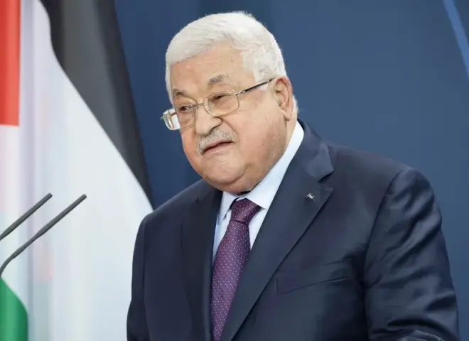 الرئيس الفلسطيني يشيد بدور مصر في وقف العدوان على غزة الرئيس الفلسطيني يشيد بدور مصر في وقف العدوان على غزة