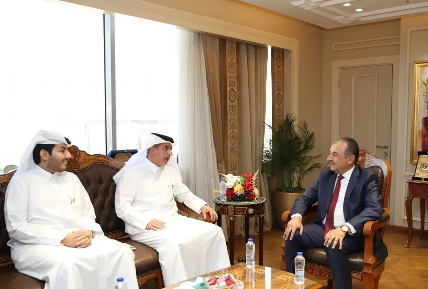 وزير قطاع الأعمال ورئيسا هيئتي الدواء والشراء الموحد يوقعون اتفاقية شراكة مصرية... وزير قطاع الأعمال ورئيسا هيئتي الدواء والشراء الموحد يوقعون اتفاقية شراكة مصرية قطرية أمريكية