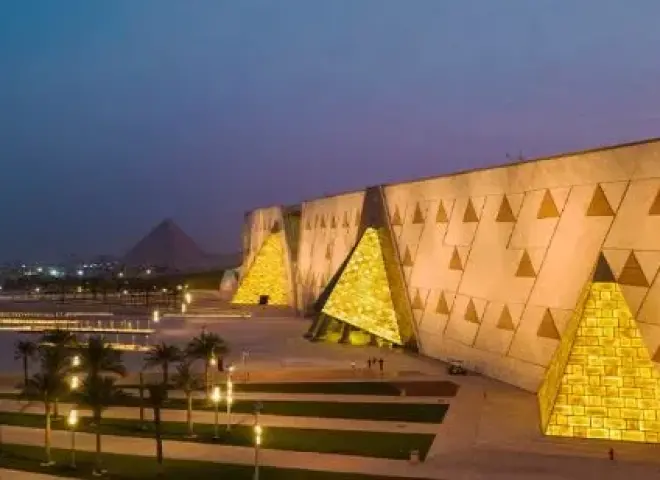 المردود الاقتصادي من انشاء المتحف المصري الكبير .. خبير اقتصادي يوضح المردود الاقتصادي من انشاء المتحف المصري الكبير .. خبير اقتصادي يوضح