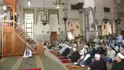 وزارة الأوقاف تحدد موضوع خطبة الجمعة اليوم: «حرمة تصوير الأفراد بدون إذن.. والبيئة نعمة ربانية»