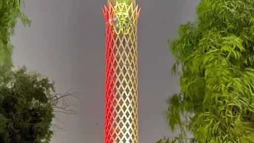 إضاءة برج القاهرة بشعار افتتاح المتحف المصري الكبير لليوم الثاني احتفالا بالحدث العالمي