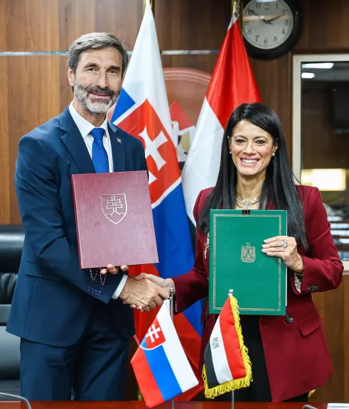 مصر وسلوفاكيا توقّعان اتفاق اللجنة المشتركة للتعاون الاقتصادي