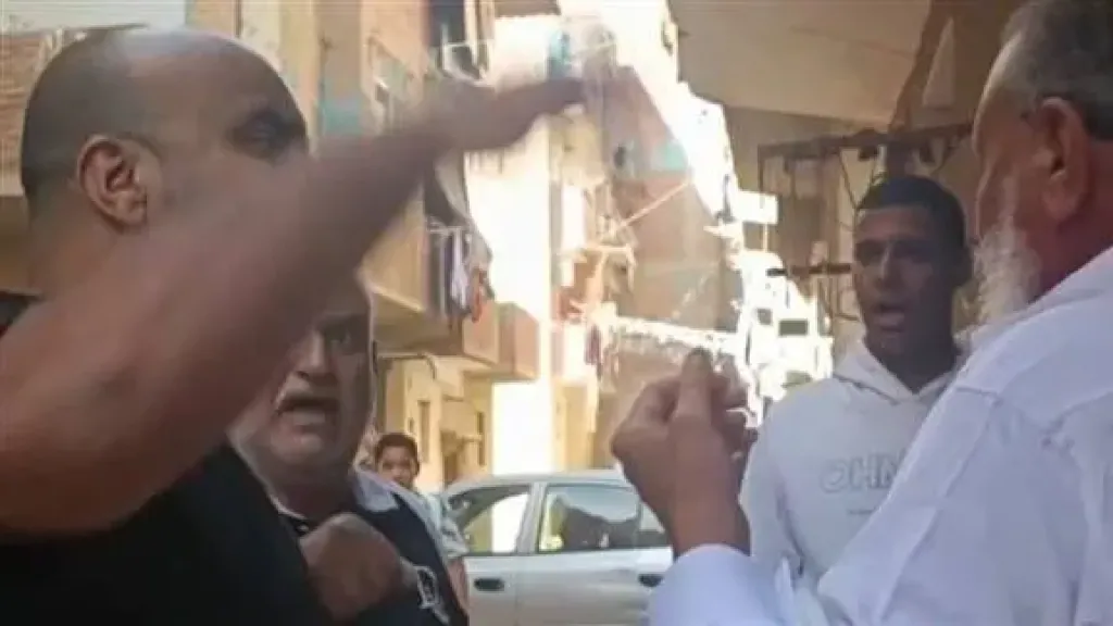 تأجيل محاكمة المتهمين بالاعتداء على مسن السويس لـ 5 نوفمبر