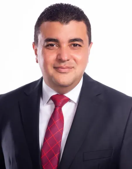 شادي الكومي يرصد مكاسب اقتصادية بالجملة من مشروع المتحف الكبير