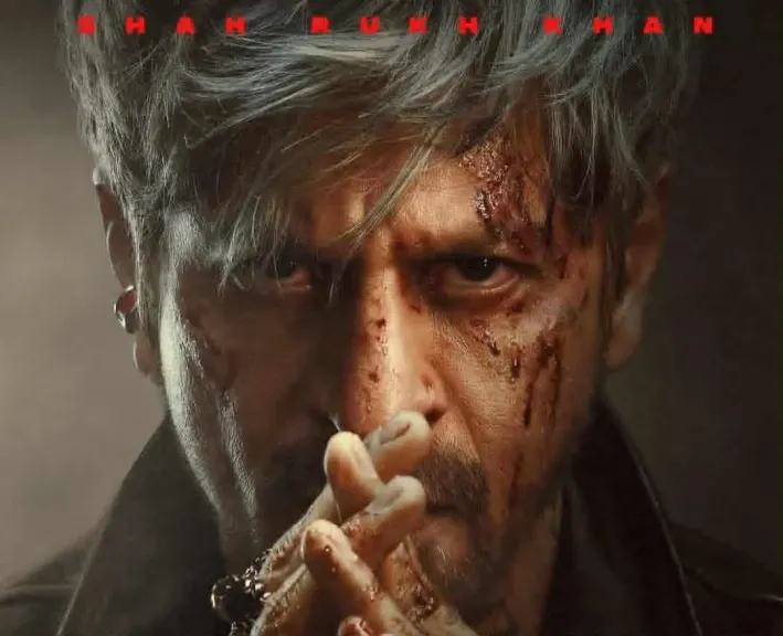 شاروخان يحتفل بعيد ميلاده الـ60 بإطلاق بوستر وتريلر فيلمه الجديد King