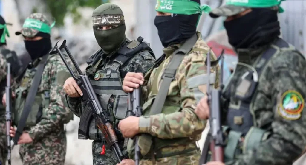 مفاوضات لإخراج مقاتلي حماس من أنفاق رفح وخان يونس وتوتر بالشمال مع اقتراب مهلة نزع سلاح حزب الله