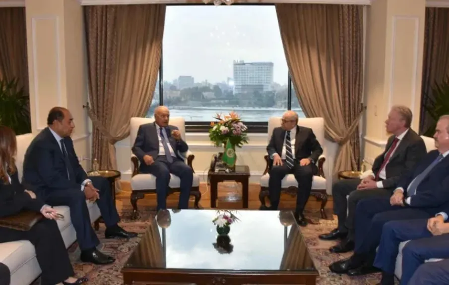 نواف سلام يبحث مع أبو الغيط جهود الدولة اللبنانية لحصر السلاح في يد الجيش اللبناني