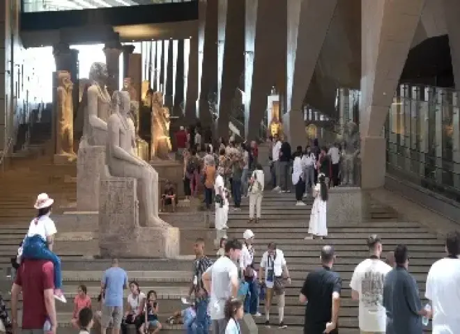 وزير السياحة: 3 ملايين سائح إضافي هذا العام.. وسنتجاوز 18 مليونا بنهاية العام