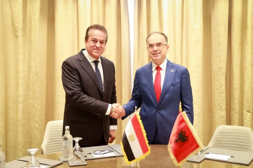 وزير الصحة يلتقي رئيس جمهورية ألبانيا لبحث آفاق التعاون الصحي بين البلدين