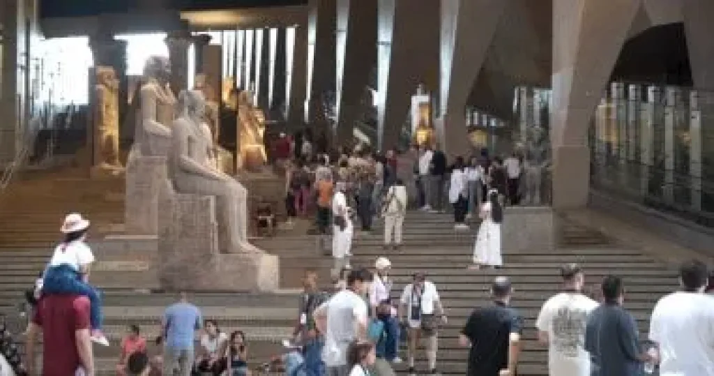 مسئول بالمتحف المصري الكبير: إقبال الزوار فاق التوقعات
