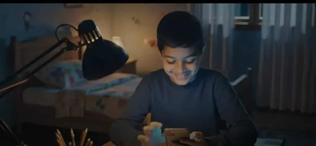 فيديو.. الأوقاف تحذر من إدمان السوشيال ميديا: تسرق بصرك قبل وقتك