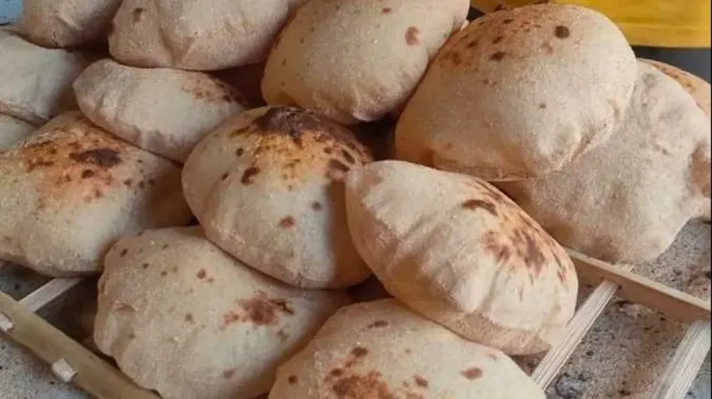 فيديو.. وزير التموين يؤكد: سعر رغيف الخبز المدعم ثابت والدولة تتحمل فارق التكلفة